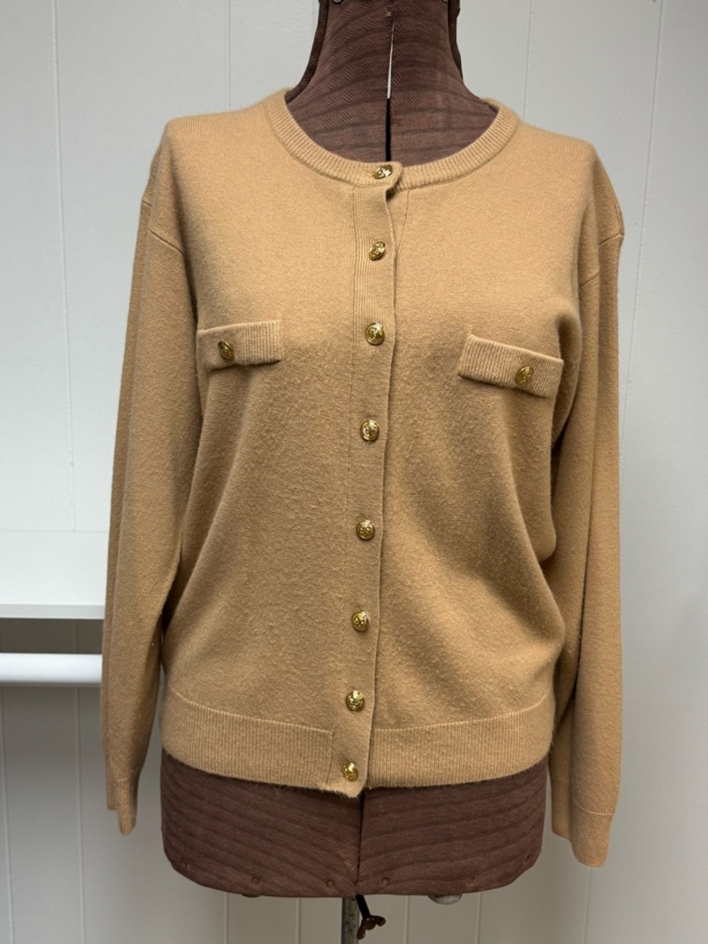 Vintage Classic Women's Camel Button-Front Knit Cardigan Sweater Size Large